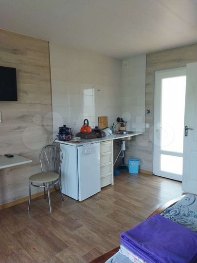 Дом 20 м² на участке 4 сот.