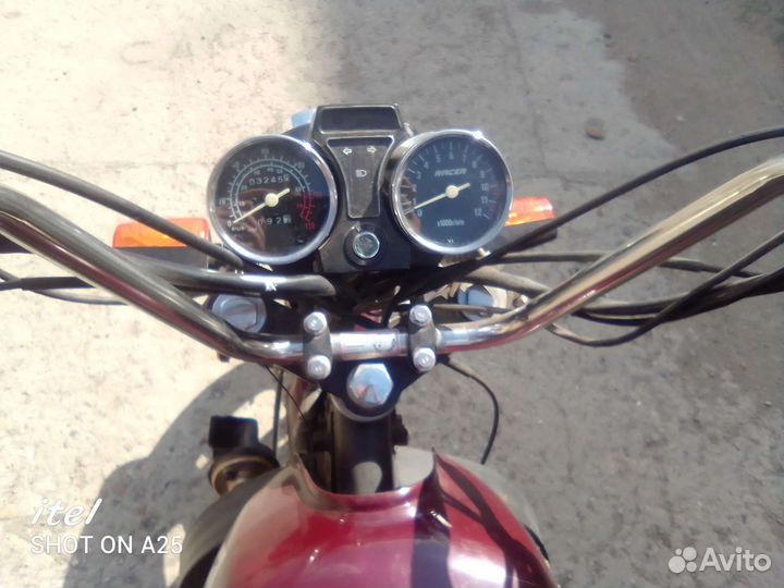 Мотоцикл трицикл Рейсер грузовой