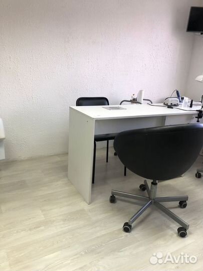 Рабочее место мастера маникюра