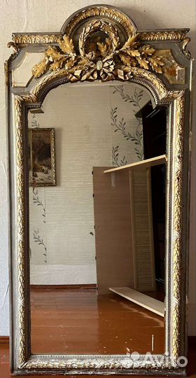 Зеркало настенное антикварное