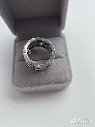 Кольцо змейка черная под серебро 18 р
