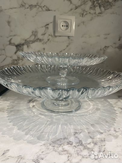 Тортовница на ножке, конфетница на ножке