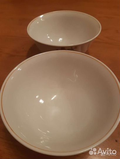 Салатники фаянсовые