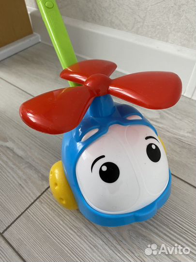 Игрушка вертолет на палке