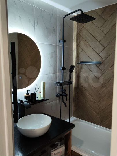 3-к. квартира, 74 м², 4/10 эт.