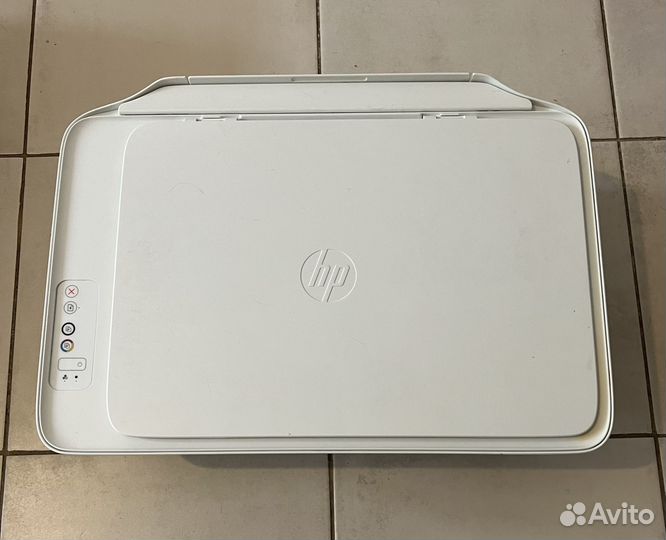 Цветной струйный принтер HP DeskJet 2320