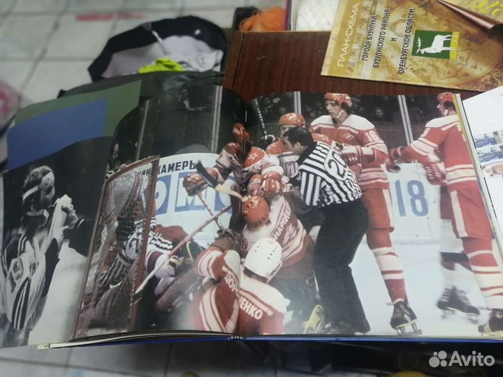 Книги про хоккей, 1979,1981г