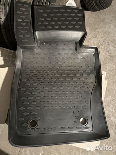 Коврики резиновые бу на бмв X1 E84