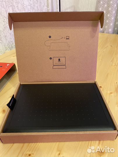 Графический планшет Wacom One Small