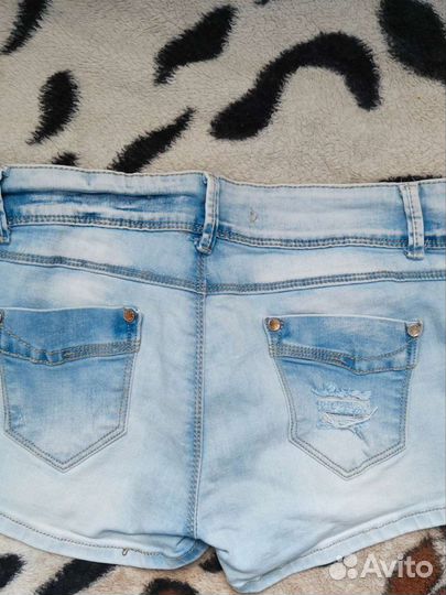 Джинсовые шорты