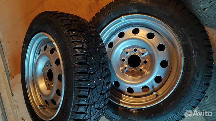 Pirelli Ice Zero 175/65 R14 82T