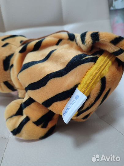 Игрушки Корова и Тигр