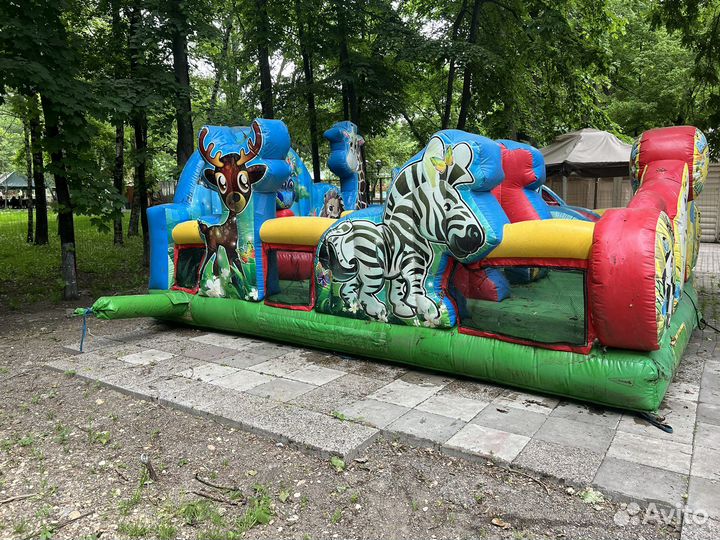 Батут надувной