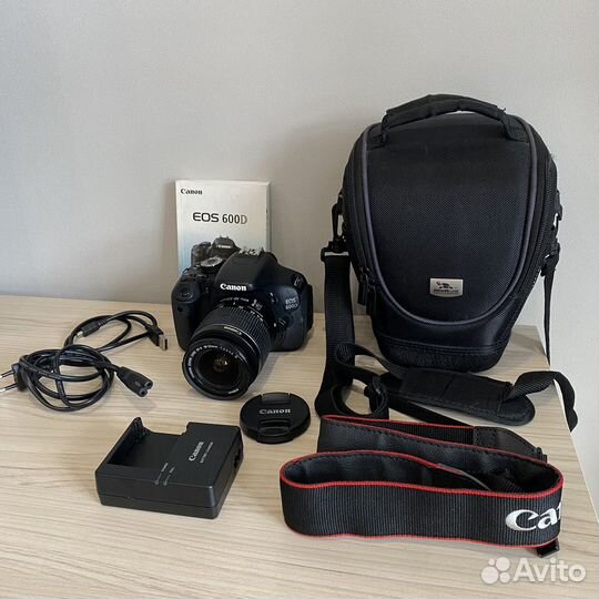 Продам зеркальный фотоаппарат Сanоn еos 600D