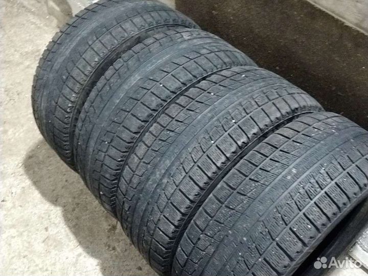 Bridgestone Blizzak Revo2 205/55 R16
