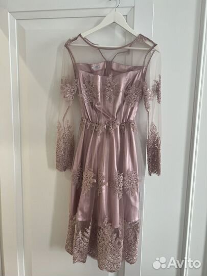 Платье женское