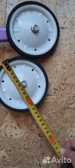 Боковые колеса на велосипед новые