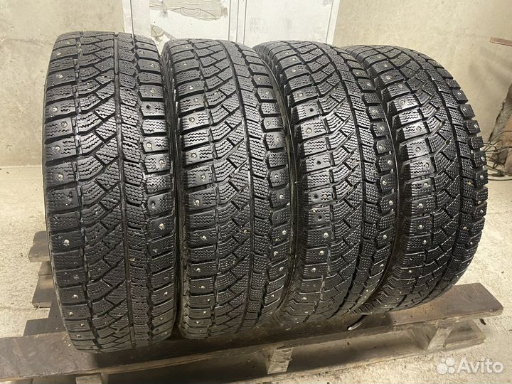 Viatti Brina Nordico V-522 185/65 R15 88T