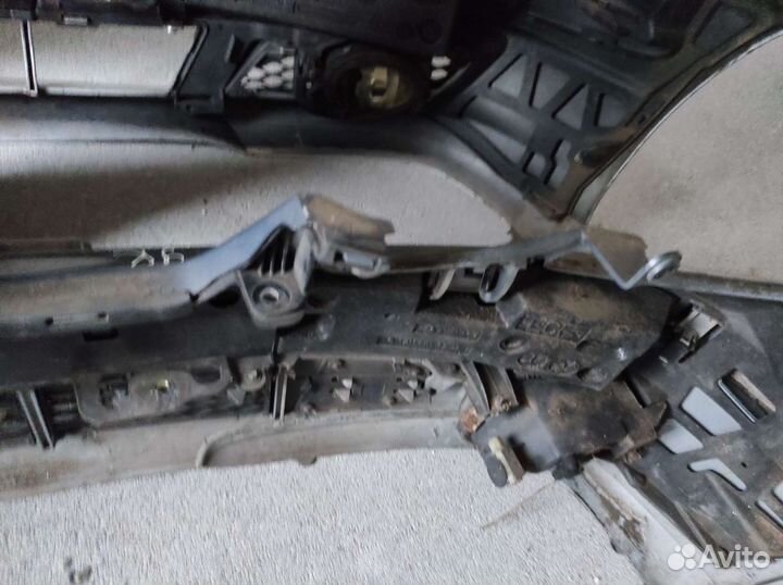 Передний бампер на mercedes 211 рестайлинг