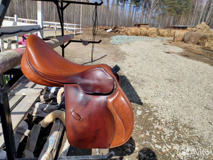 Седло для лошади универсальное