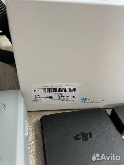 Квадрокоптер dji air 2s combo