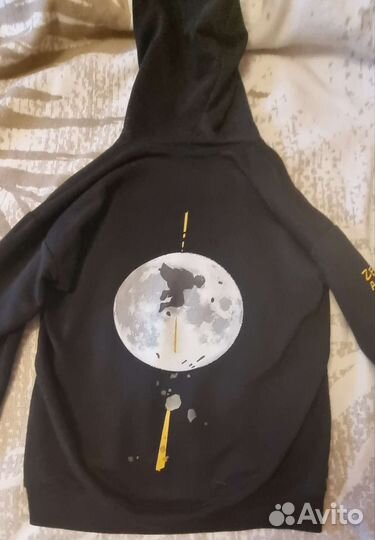 Аниме худи с Зеницу