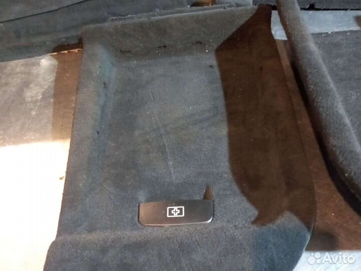 Обшивка багажника BMW X5 E70