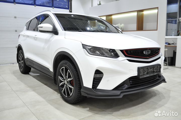 Geely Coolray 1.5 AMT, 2023, 30 000 км