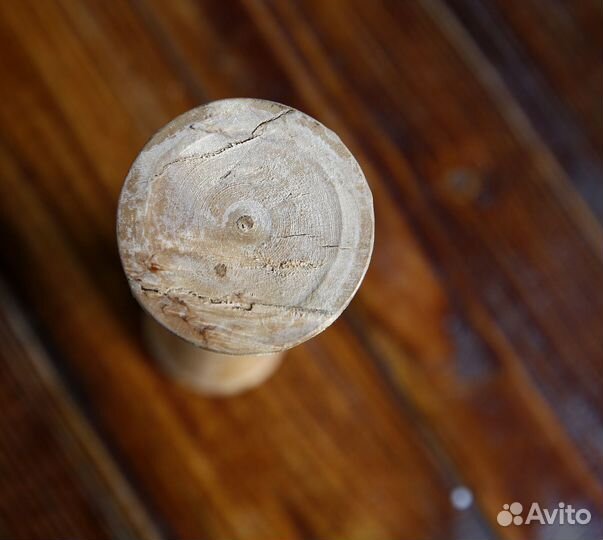 Высокая рюмка и карельской березы