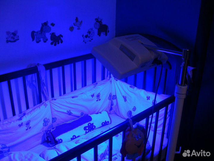 Фотолампа от желтушки у новорожденных малышей напр