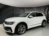 Volkswagen Tiguan 2.0 AMT, 2018, 102 866 км, с пробегом, цена 2 599 000 руб.