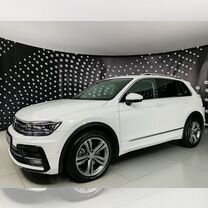 Volkswagen Tiguan 2.0 AMT, 2018, 102 866 км, с пробегом, цена 2 699 000 руб.