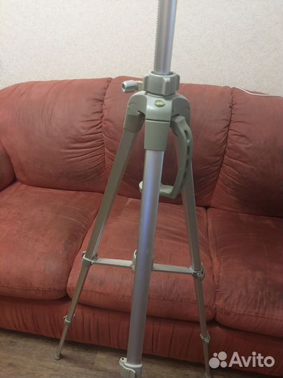 Штатив для фотоаппарата бинокля смартфона