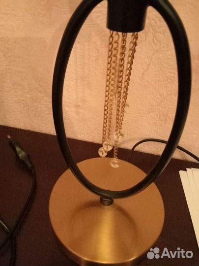 Лампа настольная