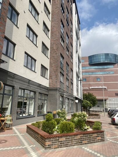 2-к. квартира, 74,9 м², 4/9 эт.