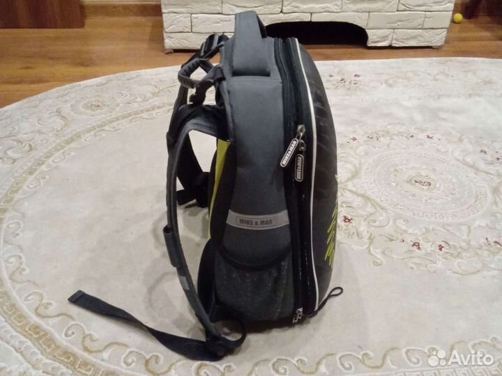 Школьный рюкзак