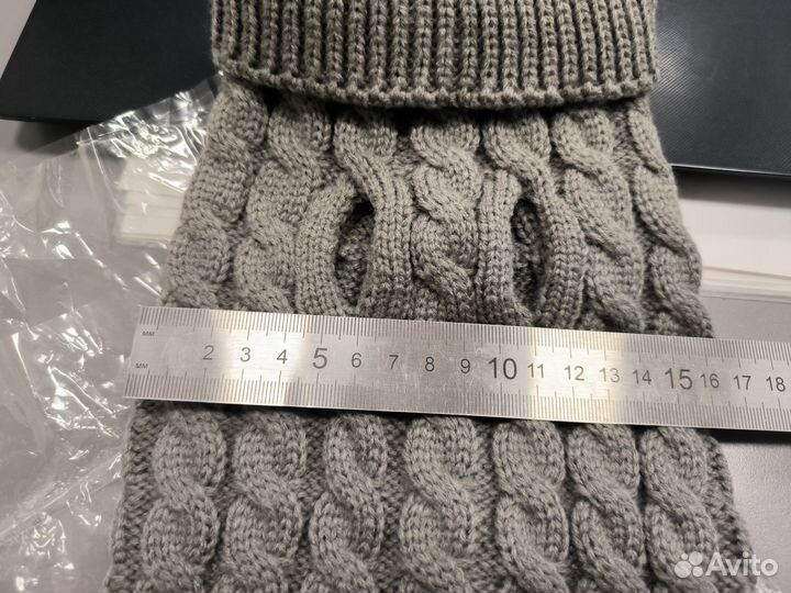 Свитер для маленькой собачки