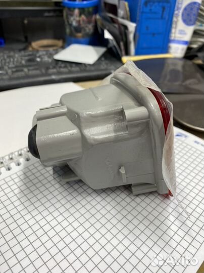 Задняя противотуманная фара правая Kia Spectra