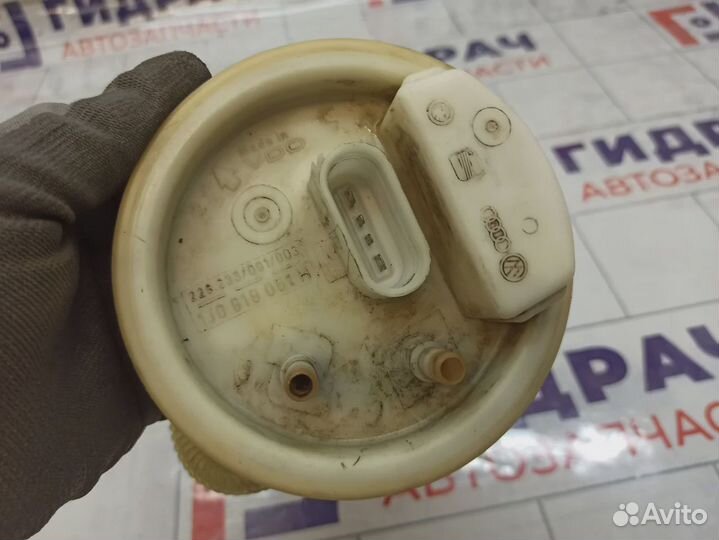 Насос топливный электрический Volkswagen Golf (Mk4) 1J0919051H