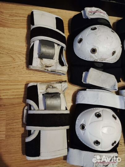 Ролики Bladerunner раздвижные 36.5 - 40.5 + защита