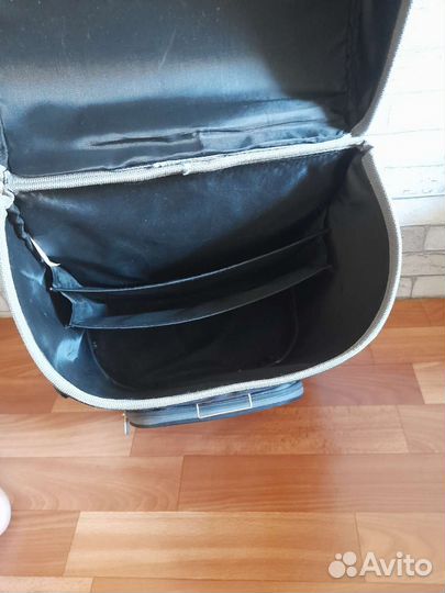 Школьный рюкзак