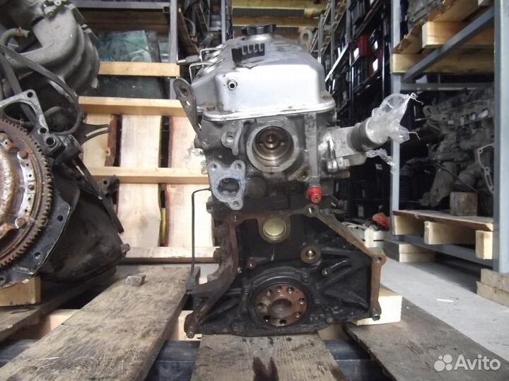 Двигатель Mitsubishi Lancer CB4A 4G92