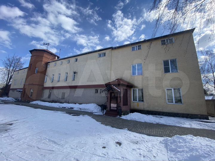Свободного назначения, 2100 м²