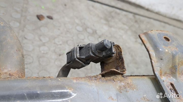 Усилитель бампера передний Mitsubishi Lancer 10