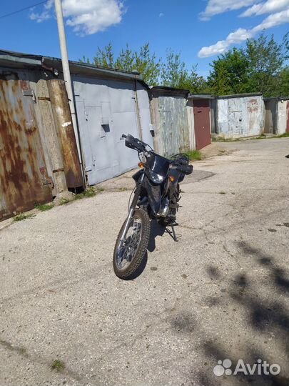 Мотоцикл 200 куб, взрослый