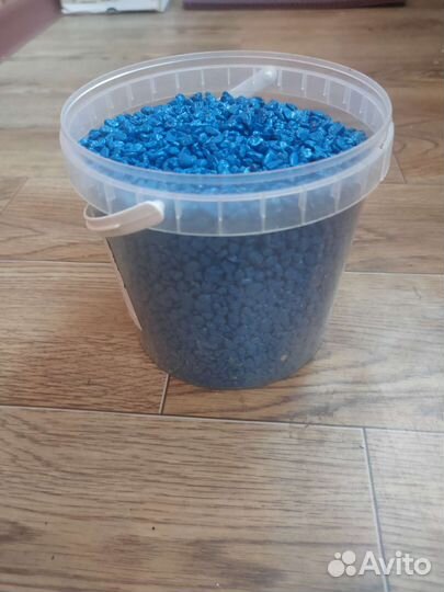 Камни в аквариум ведро 1,5 литра синие