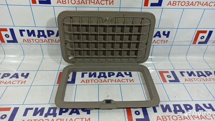 Ниша пола задняя левая Renault Scenic 2 8200223813