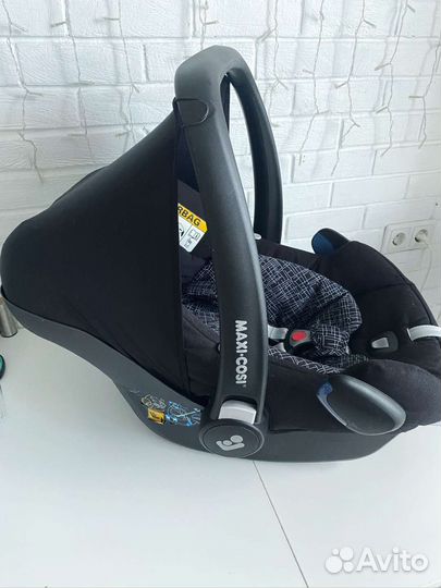 Детское автомобильное кресло