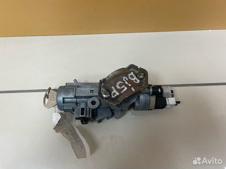 Замок зажигания Mazda Familia BJ5P