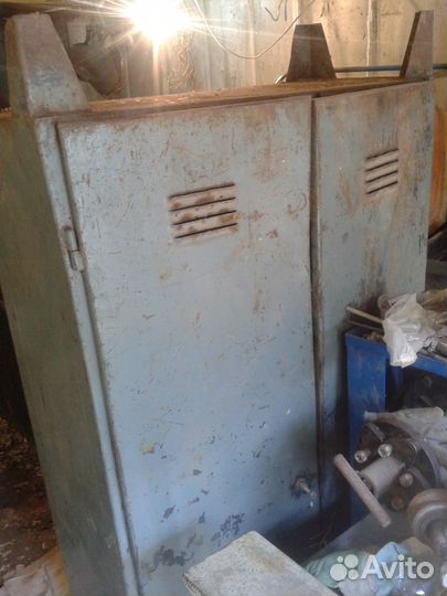 Шкаф металлический